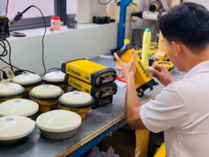 sua-chua-may-dinh-vi-gnss-rtk